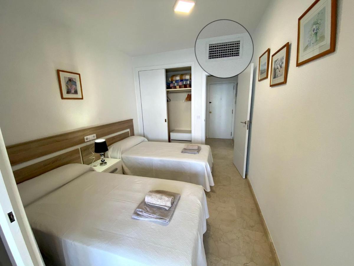 Apartamento Torre Levante, Primera Linea De Playa Benidorm Buitenkant foto