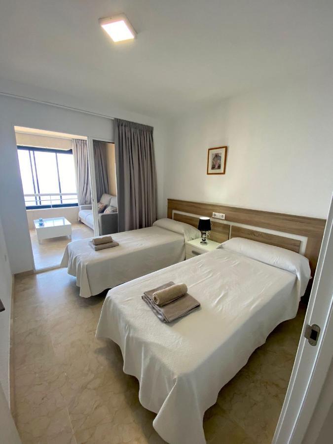 Apartamento Torre Levante, Primera Linea De Playa Benidorm Buitenkant foto